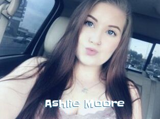 Ashlie_Moore