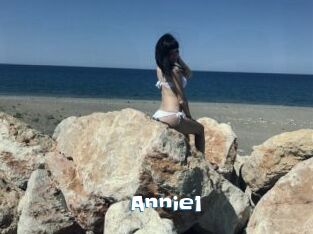 Annie1