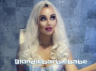 Blondiebarbiebabe