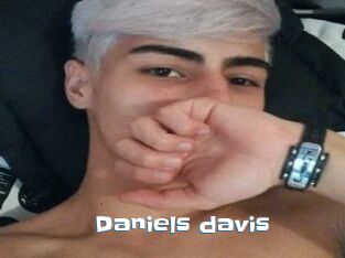 Daniels_davis