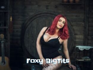 Foxy_BigTits_