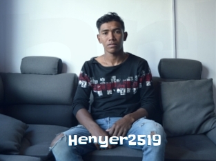 Henyer2519