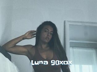 Luna_90xox