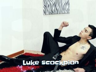 Luke_scockpion