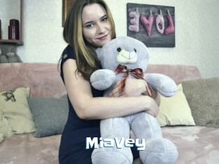 MiaVey