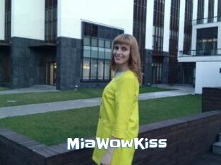 MiaWowKiss