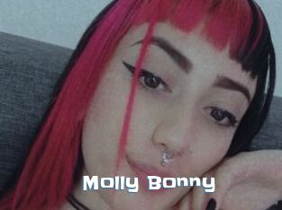 Molly_Bonny