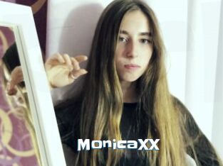 MonicaXX