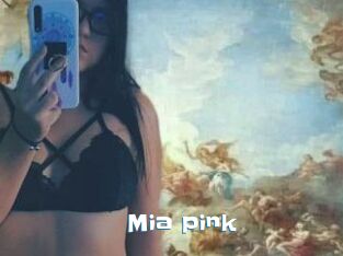 Mia_pink