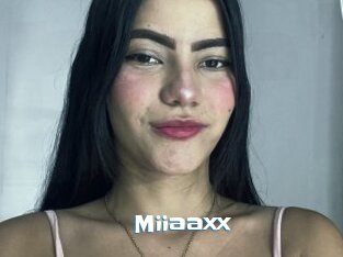 Miiaaxx