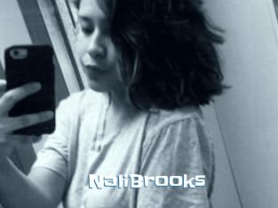 Nali_Brooks