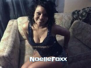 Noelle_Foxx
