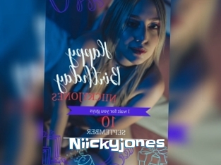 Niickyjones