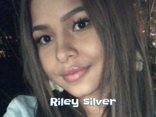 Riley_silver