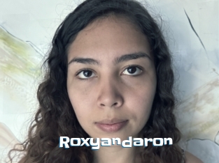 Roxyandaron