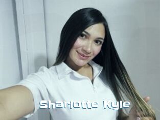 Sharlotte_Kyle