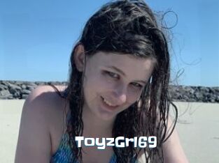 ToyzGrl69